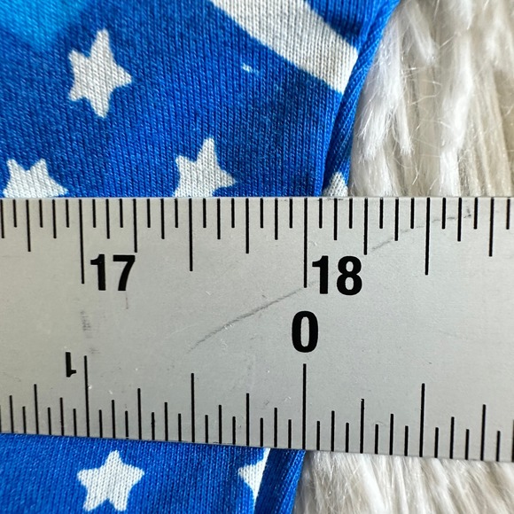 LuLaRoe Randy Baseball Tee Patriotic Popsicle Print Blue XS NWT Lightweight - Picture 10 of 11